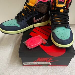 Jordan 1 Retro Tokyo Bio Hack Multicolor High-Top Sneakers in Mint, Navy & Neon